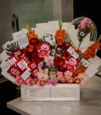 The Ultimate Romantic Hamper Box