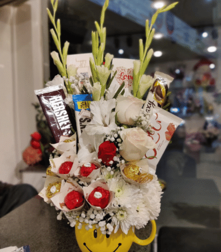 Smiley Mug Floral & Chocolate Mix