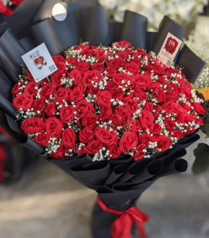 Premium 100 Red Roses Jumbo Bouquet in Sleek Black Wrap