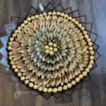 Elegant Cash & Ferrero Rocher Circular Bouquet